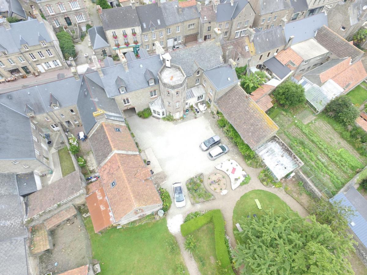 Saint-Pierre-Église Chez Mario 아파트 외부 사진